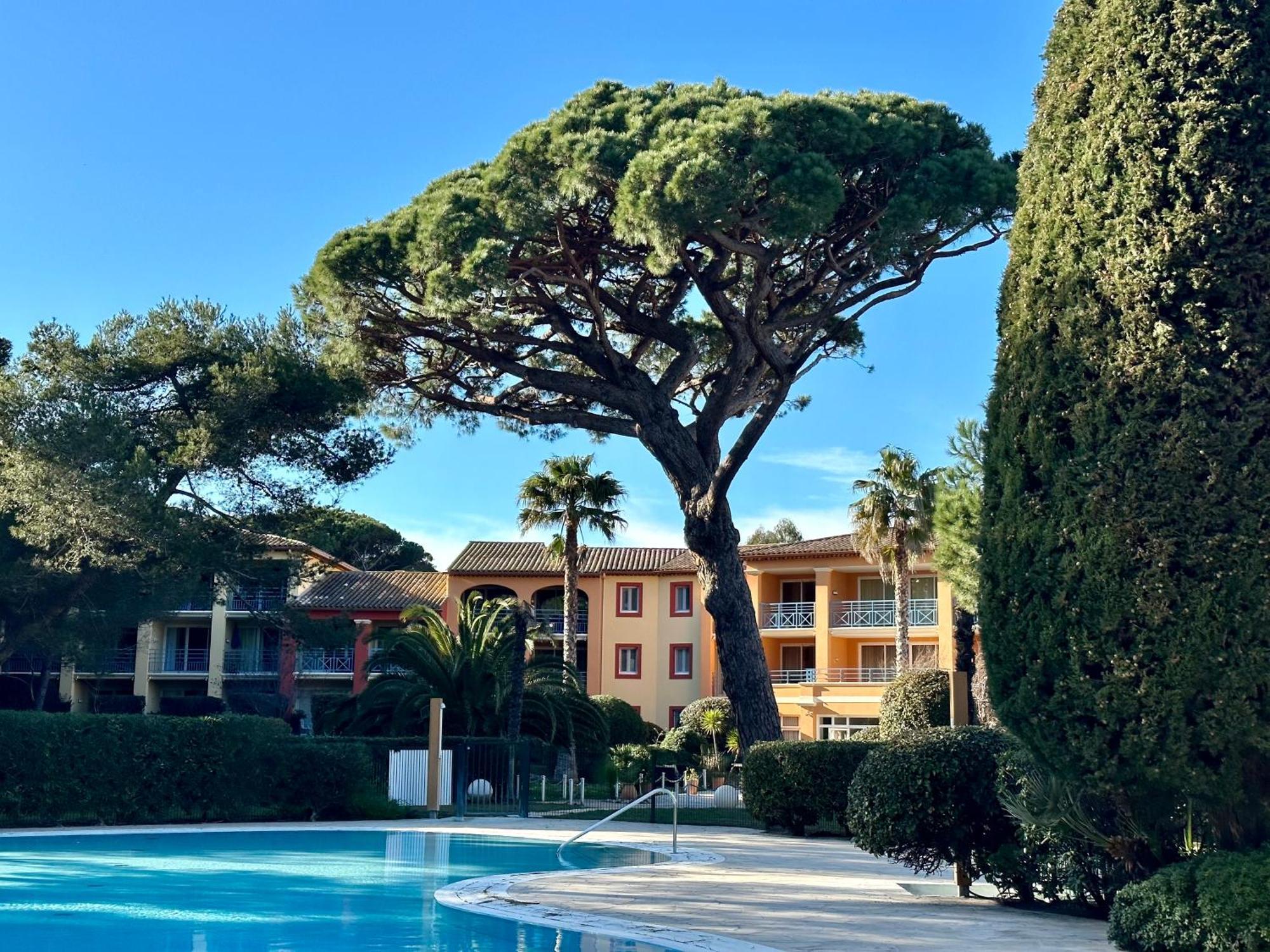 Badine Beach 5P Plage Piscine Balneo Clim Jardin Exotique Ιέρ Εξωτερικό φωτογραφία